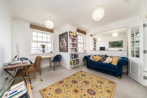 Ashby Mews, London SW2