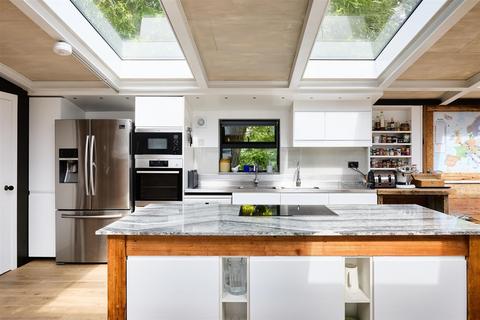 5 bedroom houseboat to rent, Chiswick Mall, Chiswick, W4