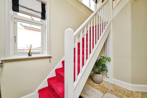 4 bedroom detached house for sale, Park Road, PETERBOROUGH
