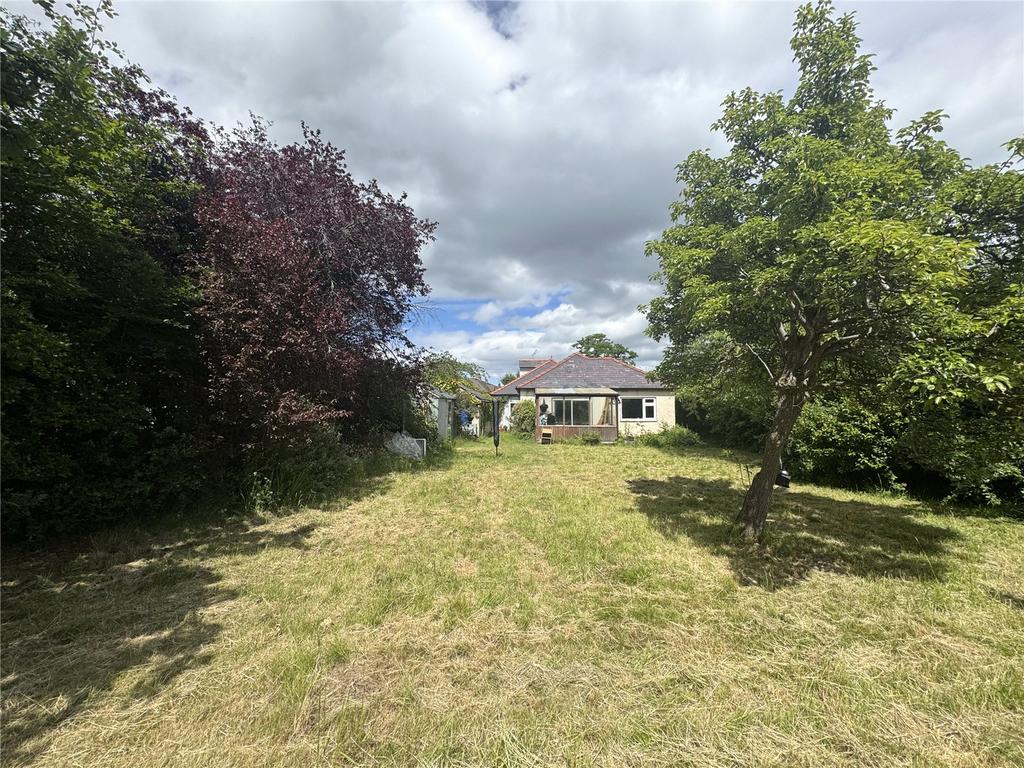 Saughall Road, Blacon, Chester, Cheshire, CH1 - More
