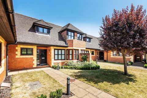 undefined, RED HOUSE MEWS, EFFINGHAM KT24