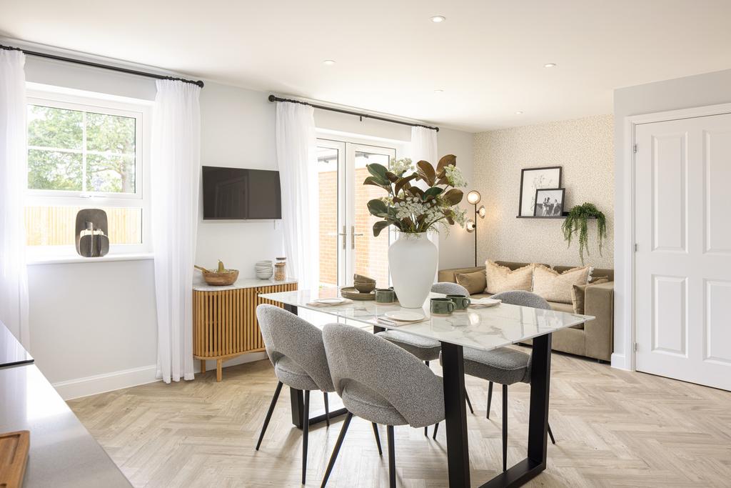 House in Felbridge - View 3