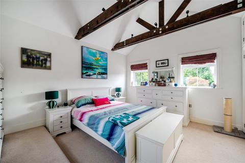 5 bedroom semi-detached house for sale, Little Heath Road, Surrey GU24