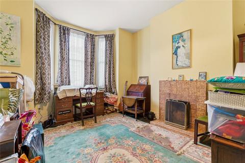 4 bedroom house for sale, Sarsfeld Road, SW12