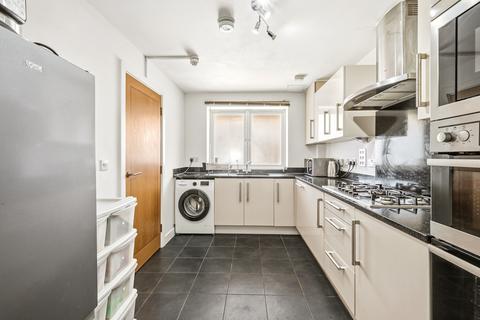 4 bedroom semi-detached house for sale, Meadowview Road, Raynes Park SW20