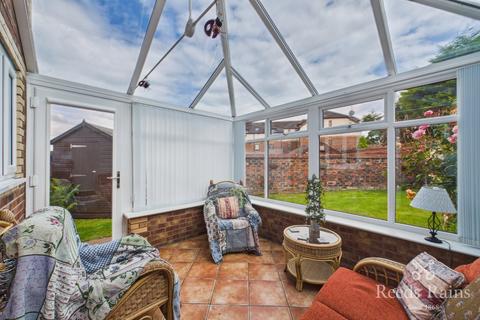 2 bedroom semi-detached house for sale, Trinity View, West Yorkshire WF5