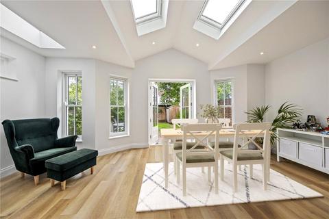 undefined, Marksbury Avenue, Kew, Surrey, TW9