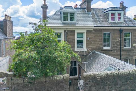 undefined, Adelaide Place, Dundee