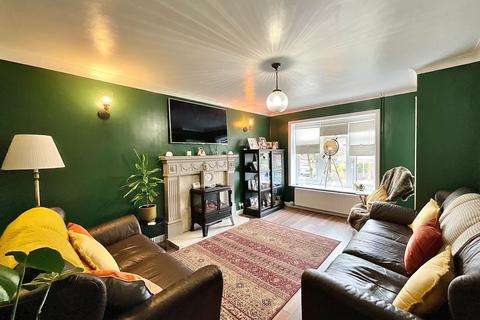 3 bedroom semi-detached house for sale, Ledbury Crescent, Stoke-On-Trent ST1