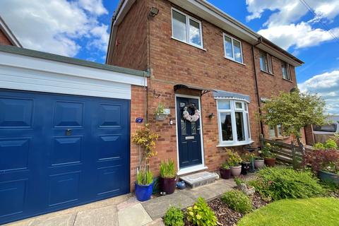 3 bedroom semi-detached house for sale, Ledbury Crescent, Stoke-On-Trent ST1