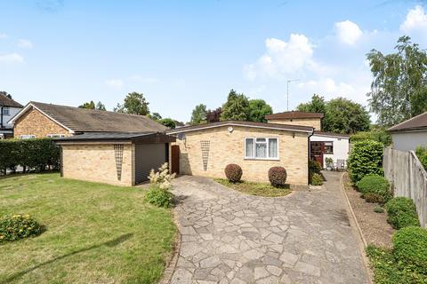 4 bedroom bungalow for sale, The Highlands, Rickmansworth, Hertfordshire