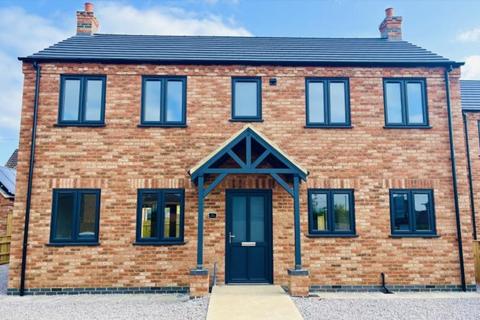 4 bedroom detached house for sale, Rat Row, Wisbech St. Mary, Wisbech