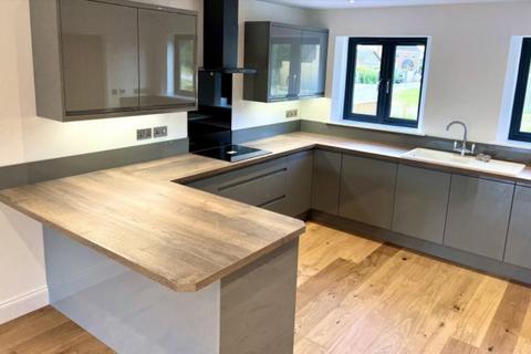 4 bedroom detached house for sale, Rat Row, Wisbech St. Mary, Wisbech