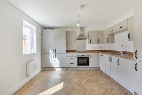 4 bedroom detached house to rent, Aylesbury HP22