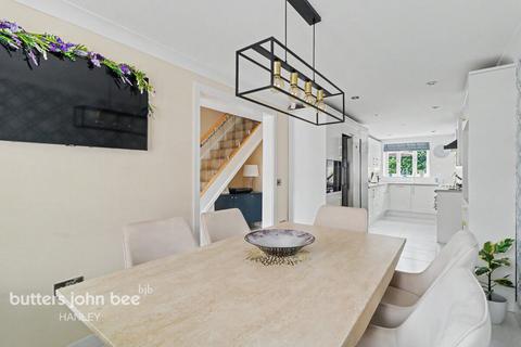 4 bedroom detached house for sale, William Coltman Way, Stoke-On-Trent ST6 5XB