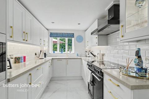 4 bedroom detached house for sale, William Coltman Way, Stoke-On-Trent ST6 5XB