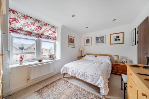 undefined, Bell Street, Marylebone, London, NW1