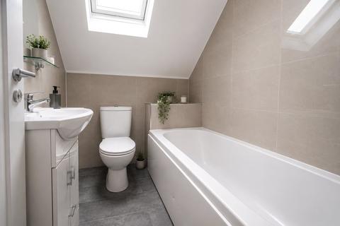 1 bedroom apartment to rent, Whitehorse Lane, London, SE25