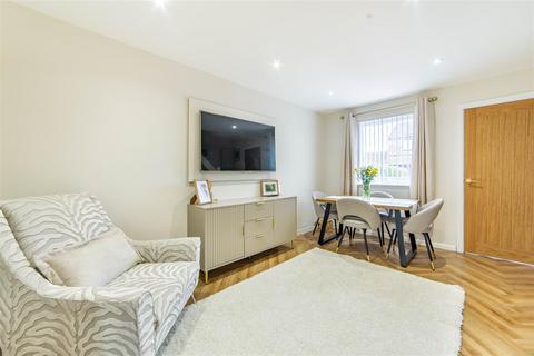 2 bedroom terraced house for sale, Milecastle Court, Newcastle Upon Tyne, NE5