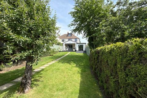 4 bedroom semi-detached house for sale, Greendale Road, Glen Parva, LE2
