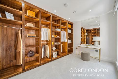 undefined, Rosemont Road, London, W3