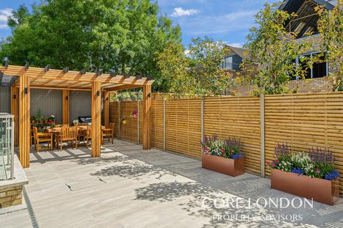 undefined, Rosemont Road, London, W3
