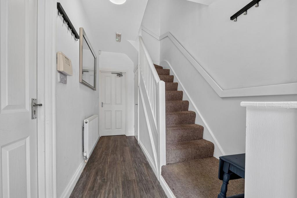 House in Nottingham, Beeston - View 5