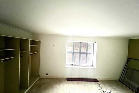 2 bedroom apartment for sale, Fulmer Chase, Stoke Common Road, Flumer