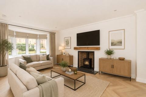 4 bedroom detached house for sale, The Orchards, Uckfield, East Sussex, TN22