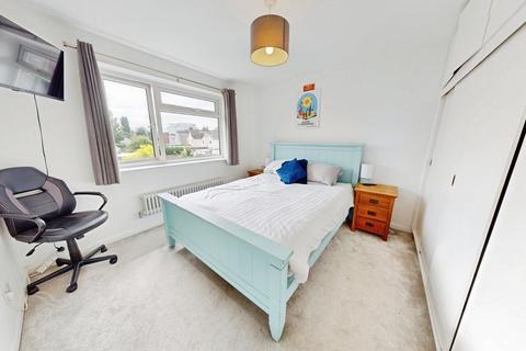 2 bedroom maisonette for sale, St Georges Close, Cheltenham