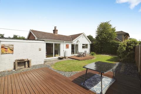 3 bedroom detached bungalow for sale, Temple Garth, York, YO23
