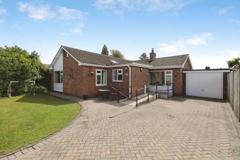 3 bedroom detached bungalow for sale, Temple Garth, York, YO23