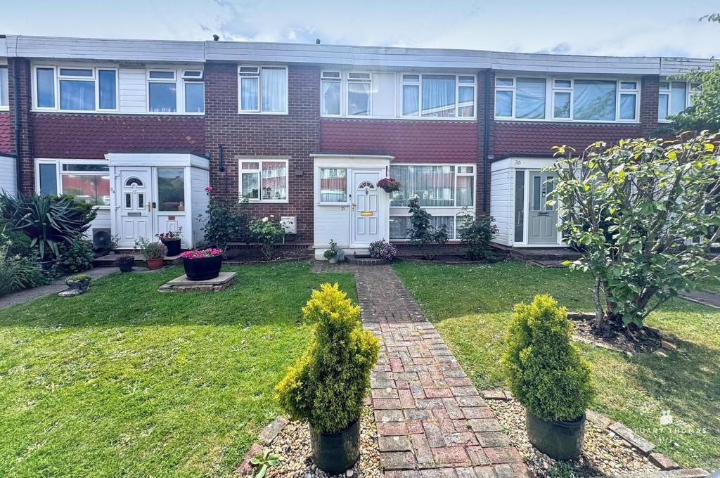 Detached house exterior, garden