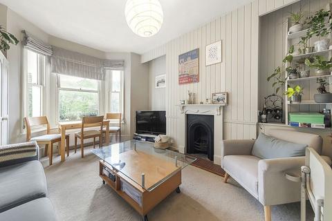 1 bedroom flat to rent, St James's Drive, Balham, London, SW17