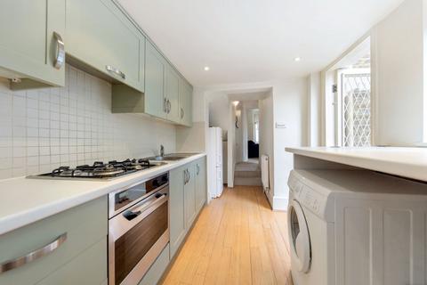 1 bedroom flat to rent, St James's Drive, Balham, London, SW17