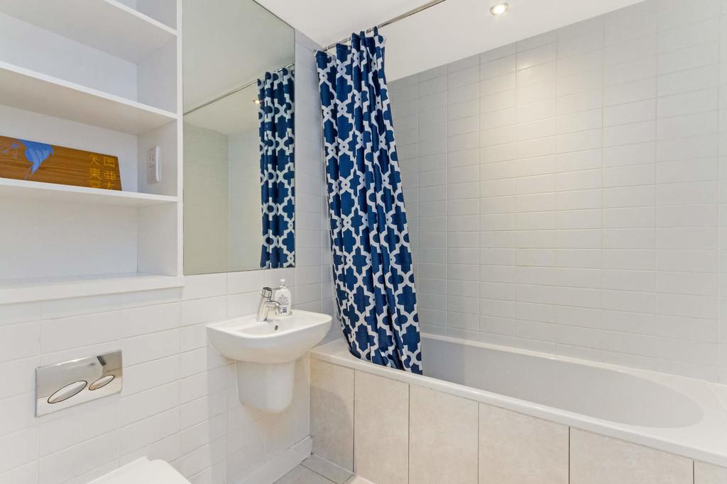 Apartment in Glasgow - More