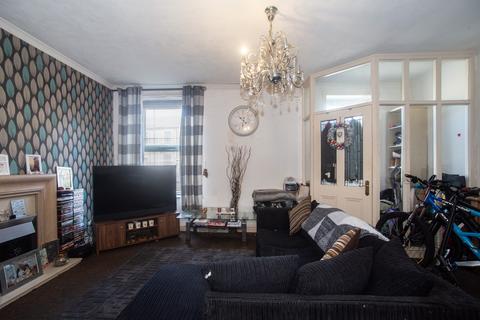 3 bedroom terraced house for sale, Church Street, Littleborough OL15
