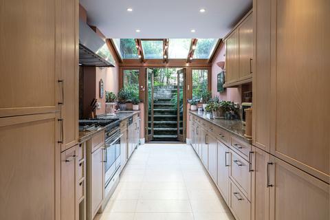 3 bedroom terraced house for sale, Charlton Place, Islington, London, N1