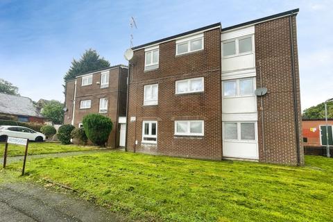 Flat - Carlton Gardens, Farnworth