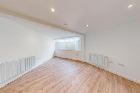2 bedroom apartment to rent, 26 High Street, Shrewsbury