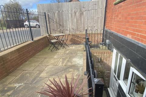 1 bedroom apartment to rent, The Basement 300 Holyhead Road, Telford