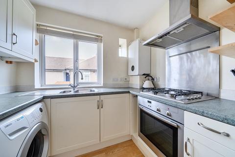 2 bedroom maisonette for sale, Stanton Close, Epsom