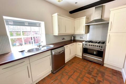 2 bedroom apartment for sale, Wynnstay Hall Estate, Ruabon, Wrexham