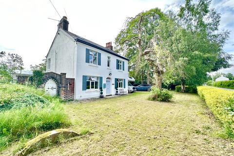 4 bedroom detached house for sale, Weaverham CW8