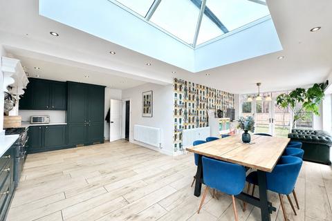 4 bedroom detached house for sale, Weaverham CW8
