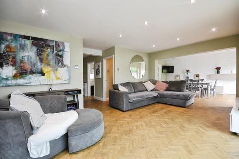 5 bedroom semi-detached house for sale, Grove Road, Billericay