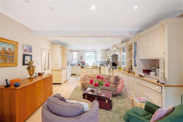 Open-plan living area, open plan living