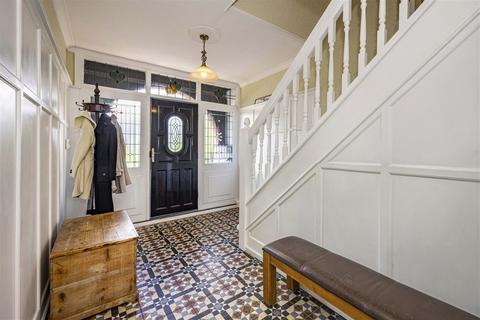 5 bedroom detached house for sale, Hillview Avenue, Nottingham