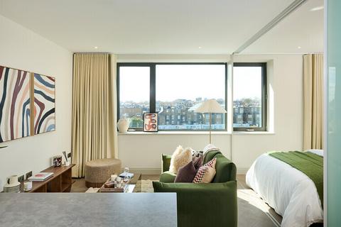 undefined, Manhattan, Camden Goods Yard, Chalk Farm Road, London, NW1