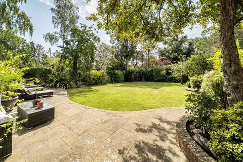 undefined, Illingworth, Windsor, Berkshire